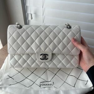 CHANEL Medium Classic Caviar SHW white caviar